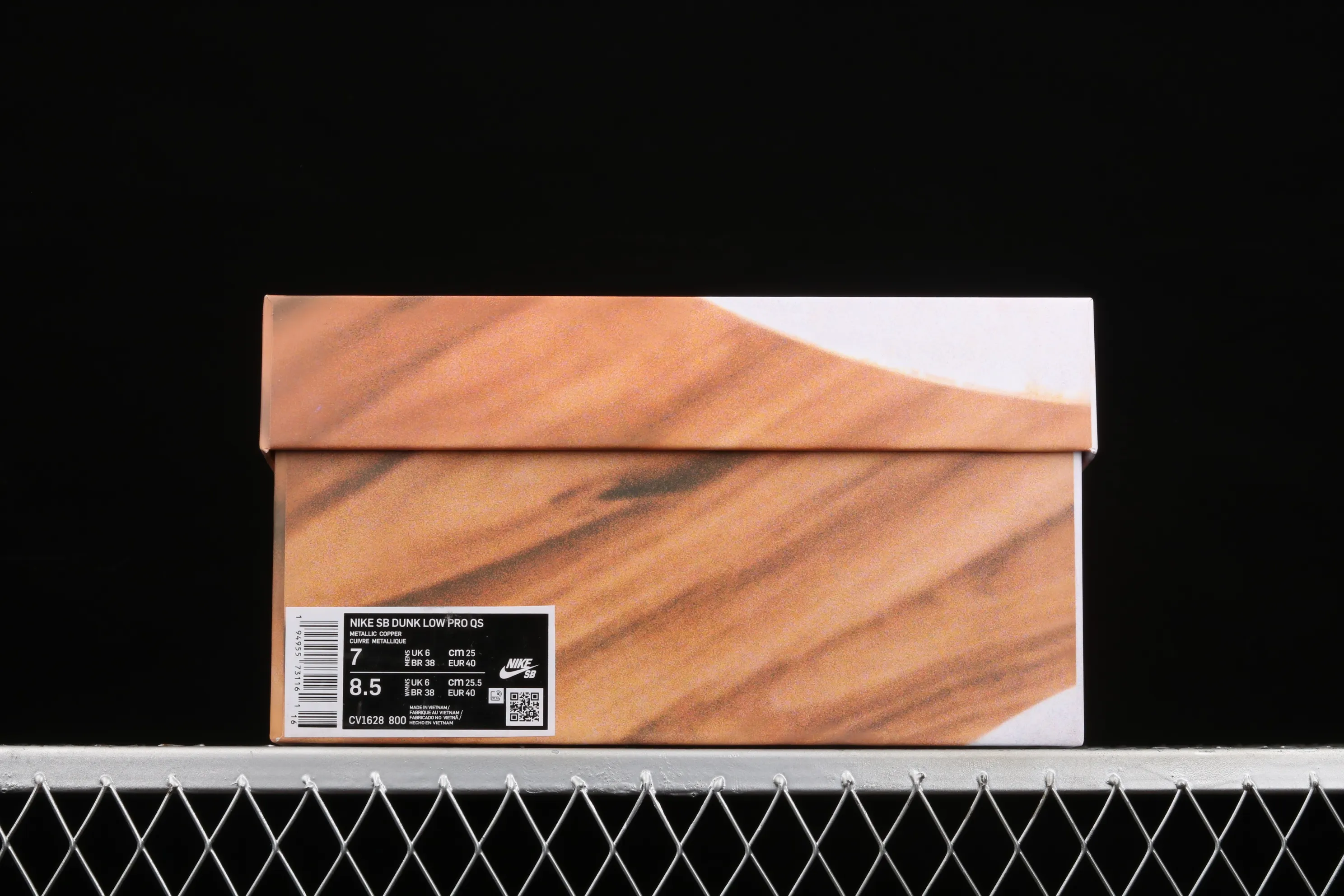 All Categories Nk SB Dunk Series Nk SB Dunk Low Low-top Skateboard Shoes F Version Big Box Nk SB Dunk Low "CNY" Joint Model Chinese New Year Mandarin Duck Tie-Dye Low-top Skateboard Shoes CV1628-800